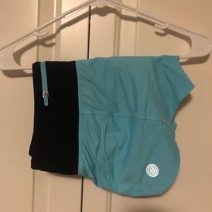 Lululemon limited edition Seawheeze shorts - size8